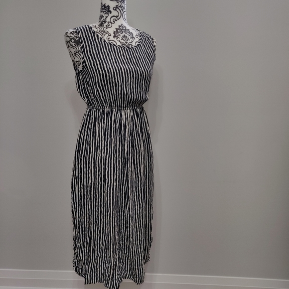 Zebra Print Long Sleeveless Summer Beach Dress - Picture 2 of 8